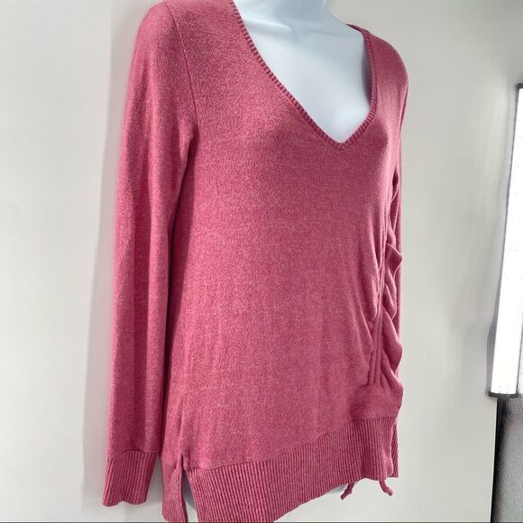 ANTHROPOLOGIE Pink V-neck Tunic Sweater - Picture 4 of 9
